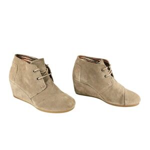 Toms Wedge Heel Bootie 8.5 Women Desert Suede Leather Taupe Beige coastalcowgirl